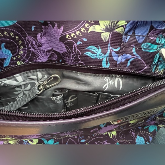 ✈️🧳Nearly New Ricardo Beverly Hills Carry-On Tote | Purple Floral - Picture 13 of 17